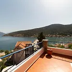 Natassa Penthouse Sea View 30m From Sea Apartamento