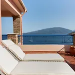 Natassa Penthouse Sea View 30m From Sea Agia Efimia