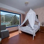 Natassa Penthouse Sea View 30m From Sea Apartamento *