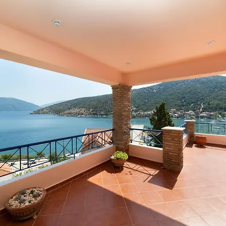 Natassa Penthouse Sea View 30m From Sea
