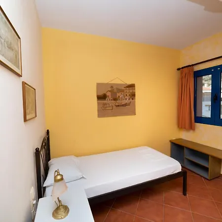 Natassa Penthouse Sea View 30m From Sea דירה *