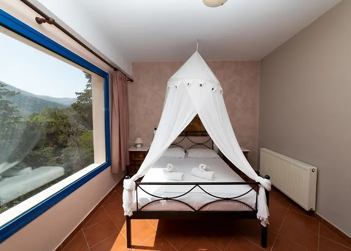 Natassa Penthouse Sea View 30m From Sea *