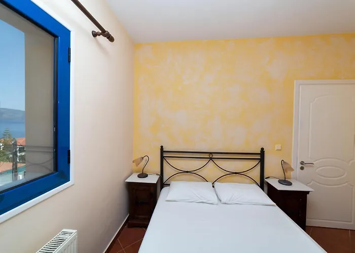公寓 Natassa Penthouse Sea View 30m From Sea