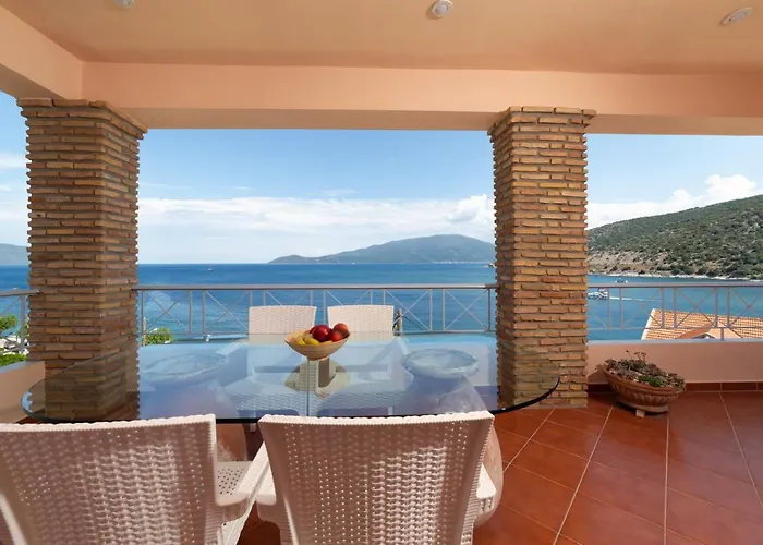 公寓 Natassa Penthouse Sea View 30m From Sea Agia Efimia