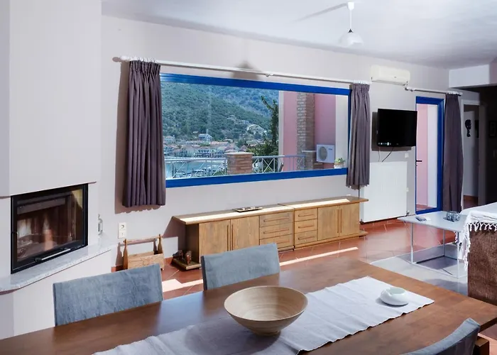 Natassa Penthouse Sea View 30m From Sea Agia Efimia