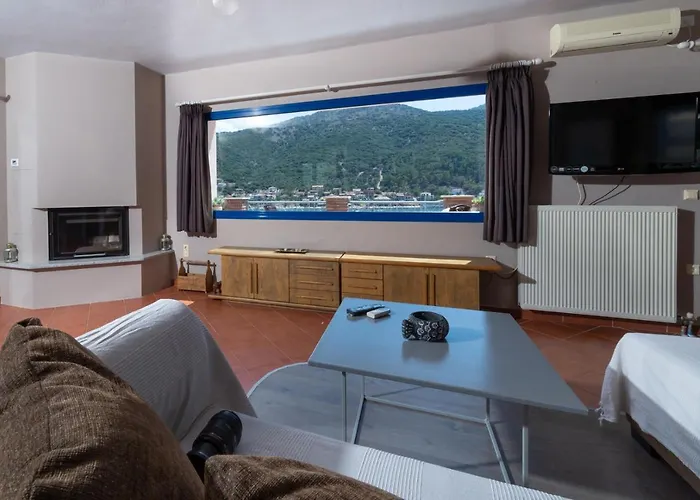 Natassa Penthouse Sea View 30m From Sea Agia Efimia