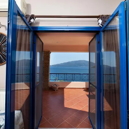Natassa Penthouse Sea View 30m From Sea *